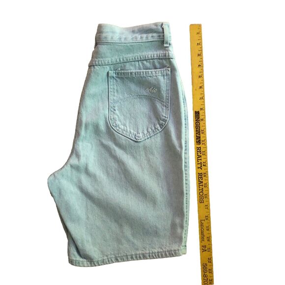 VTG Chic Ultra High Rise Bermuda Denim Shorts Waist Sz 30" Light Wash Jorts USA - Picture 13 of 15